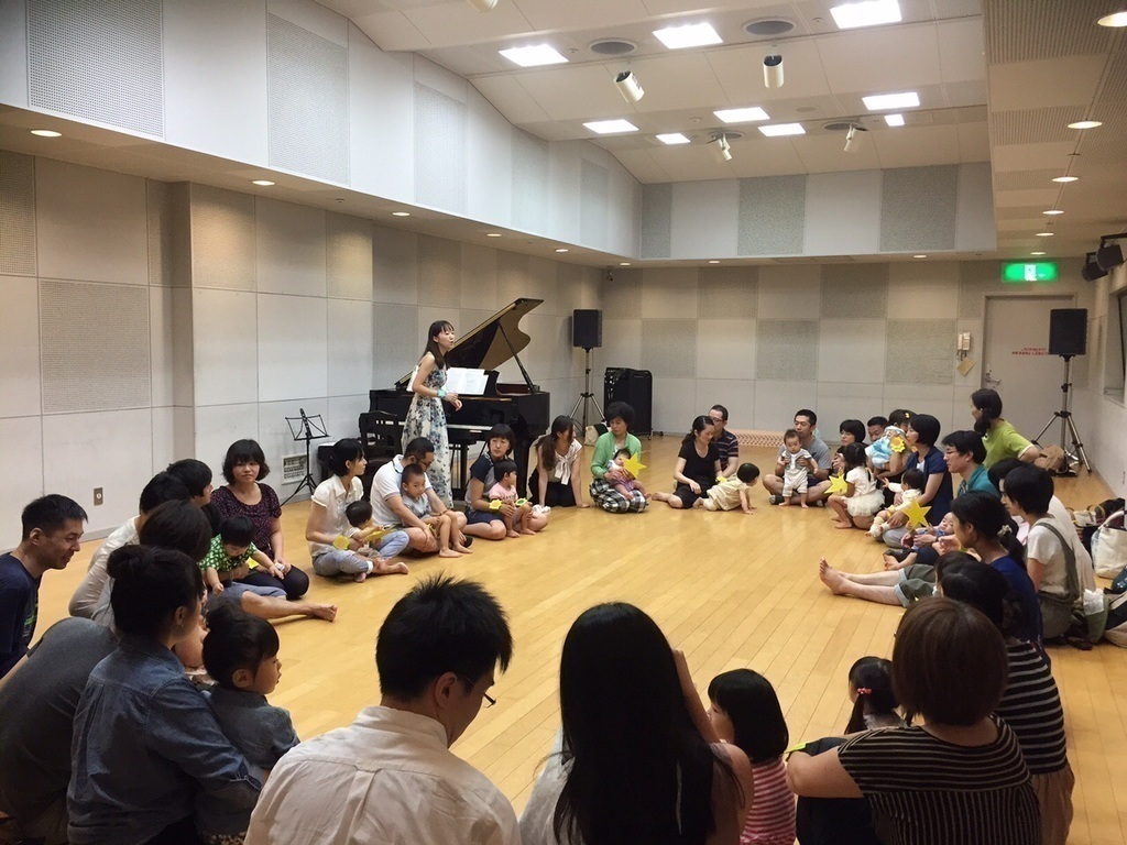 音楽で遊べる、それがリトミックです!