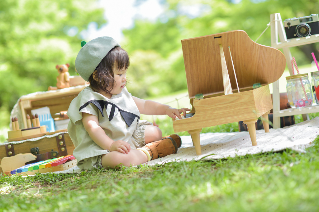 通常のロケーション撮影だけでなく、セットをご用意して撮影いたします！