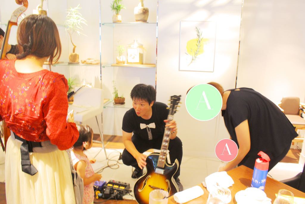 終演後は、お子さまだけでなく大人の皆様も気軽にミュージシャンへお声がけの上、楽器に触れてみてください!