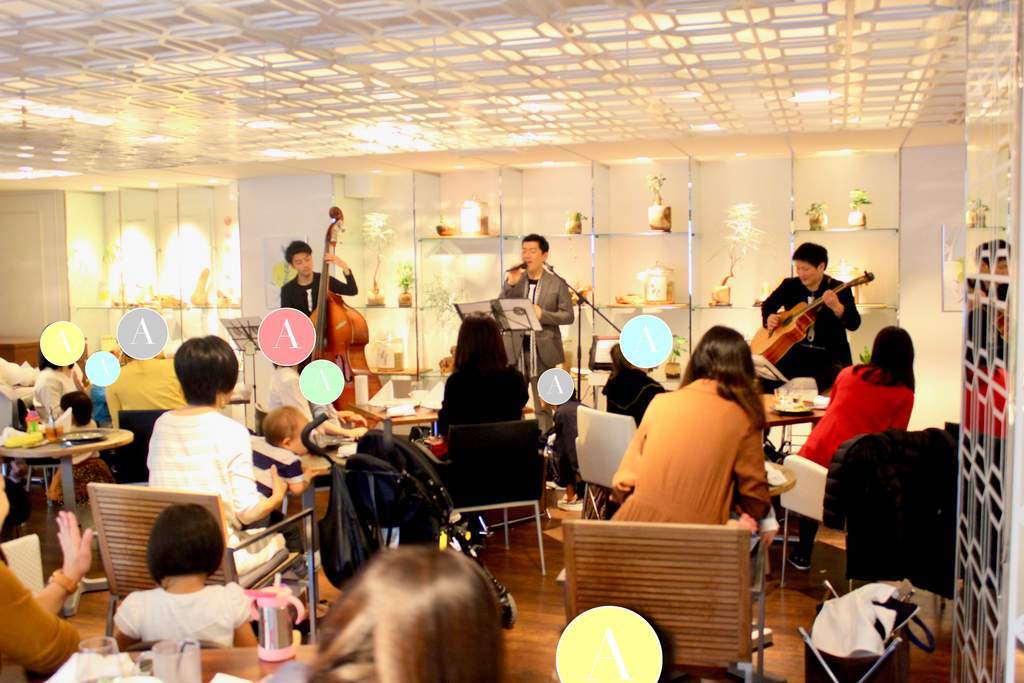 洗練された空間で、生の音楽・旬のひとさらをお愉しみください!